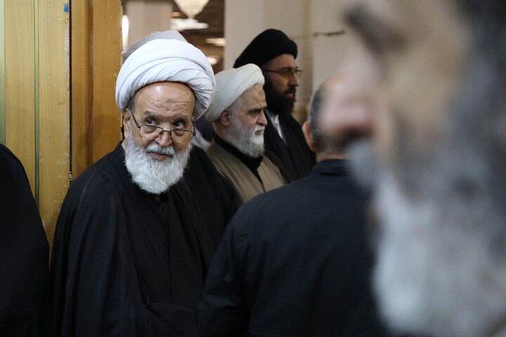 تصاویر/ مراسم چهلم رهبر شهید انقلاب آیت‌الله‌العظمی حسینی خامنه‌ای از سوی رهبر معظم انقلاب در حرم مطهر حضرت فاطمه معصومه سلام الله