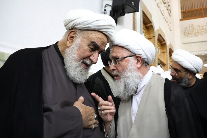 تصاویر/ مراسم چهلم رهبر شهید انقلاب آیت‌الله‌العظمی حسینی خامنه‌ای از سوی رهبر معظم انقلاب در حرم مطهر حضرت فاطمه معصومه سلام الله