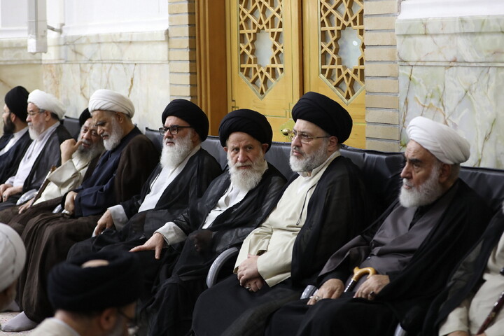 تصاویر/ مراسم چهلم رهبر شهید انقلاب آیت‌الله‌العظمی حسینی خامنه‌ای از سوی رهبر معظم انقلاب در حرم مطهر حضرت فاطمه معصومه سلام الله