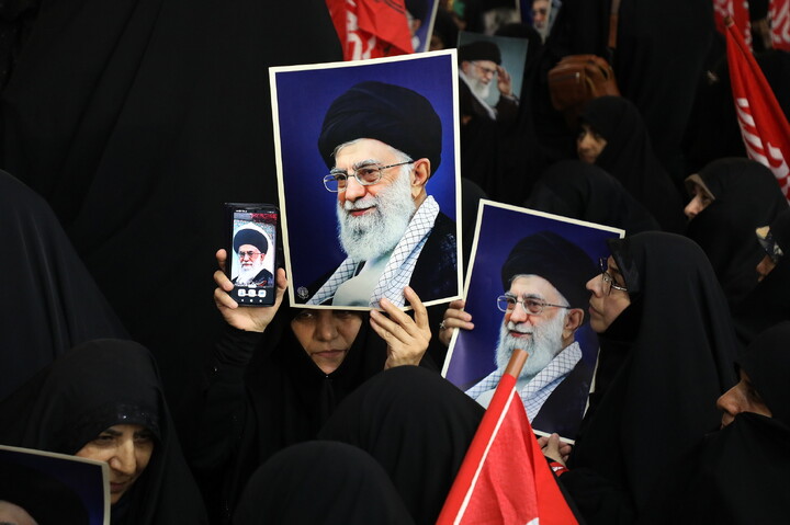 تصاویر/ مراسم چهلم رهبر شهید انقلاب آیت‌الله‌العظمی حسینی خامنه‌ای از سوی رهبر معظم انقلاب در حرم مطهر حضرت فاطمه معصومه سلام الله