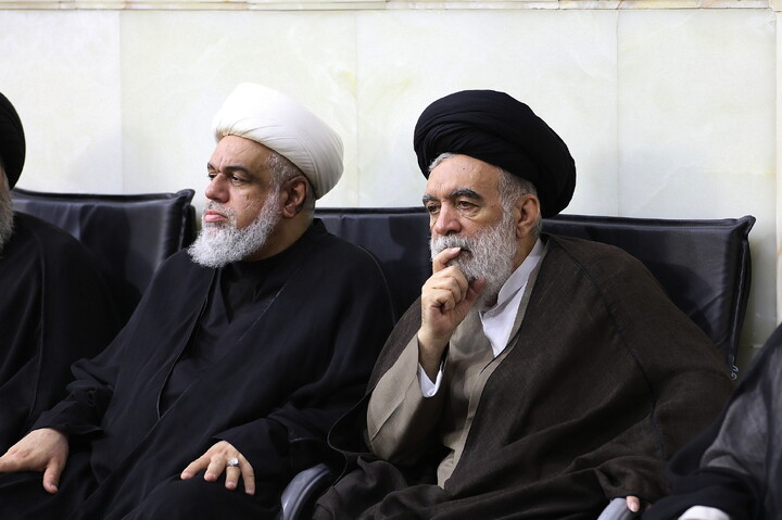 تصاویر/ مراسم چهلم رهبر شهید انقلاب آیت‌الله‌العظمی حسینی خامنه‌ای از سوی رهبر معظم انقلاب در حرم مطهر حضرت فاطمه معصومه سلام الله