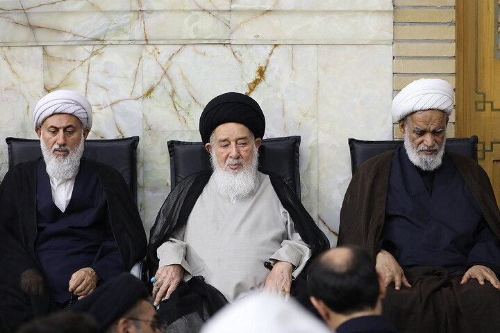 تصاویر/ مراسم چهلم رهبر شهید انقلاب آیت‌الله‌العظمی حسینی خامنه‌ای از سوی رهبر معظم انقلاب در حرم مطهر حضرت فاطمه معصومه سلام الله