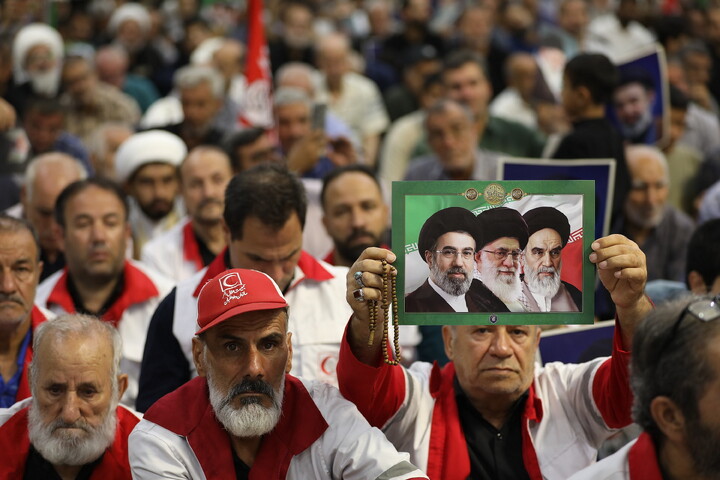 تصاویر/ مراسم چهلم رهبر شهید انقلاب آیت‌الله‌العظمی حسینی خامنه‌ای از سوی رهبر معظم انقلاب در حرم مطهر حضرت فاطمه معصومه سلام الله