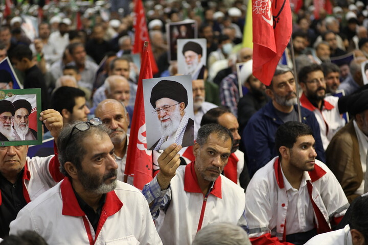 تصاویر/ مراسم چهلم رهبر شهید انقلاب آیت‌الله‌العظمی حسینی خامنه‌ای از سوی رهبر معظم انقلاب در حرم مطهر حضرت فاطمه معصومه سلام الله