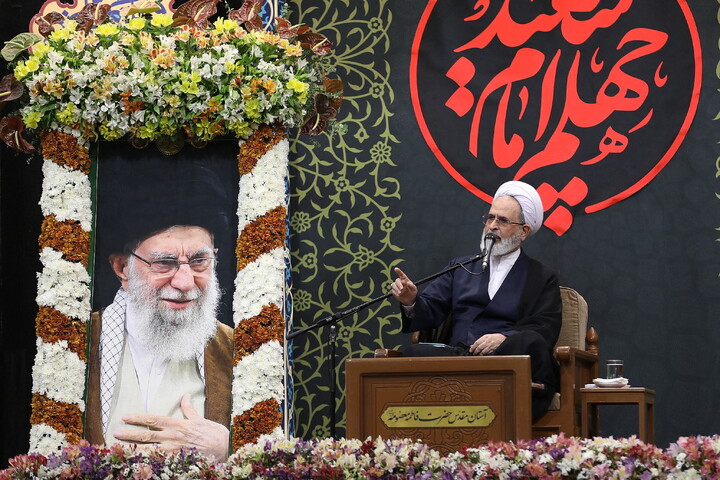 تصاویر/ مراسم چهلم رهبر شهید انقلاب آیت‌الله‌العظمی حسینی خامنه‌ای از سوی رهبر معظم انقلاب در حرم مطهر حضرت فاطمه معصومه سلام الله