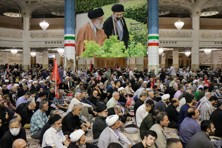 تصاویر/ مراسم اربعین تدفین امام شهید از طرف مقام معظم رهبری در قم