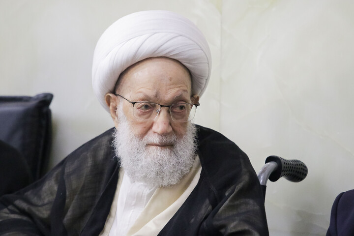 تصاویر/ مراسم اربعین تدفین امام شهید از طرف مقام معظم رهبری در قم