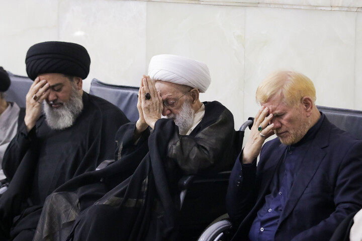 تصاویر/ مراسم اربعین تدفین امام شهید از طرف مقام معظم رهبری در قم