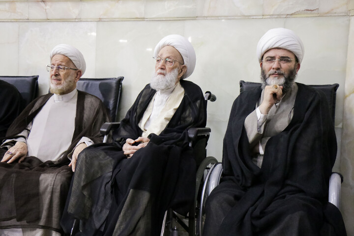 تصاویر/ مراسم اربعین تدفین امام شهید از طرف مقام معظم رهبری در قم