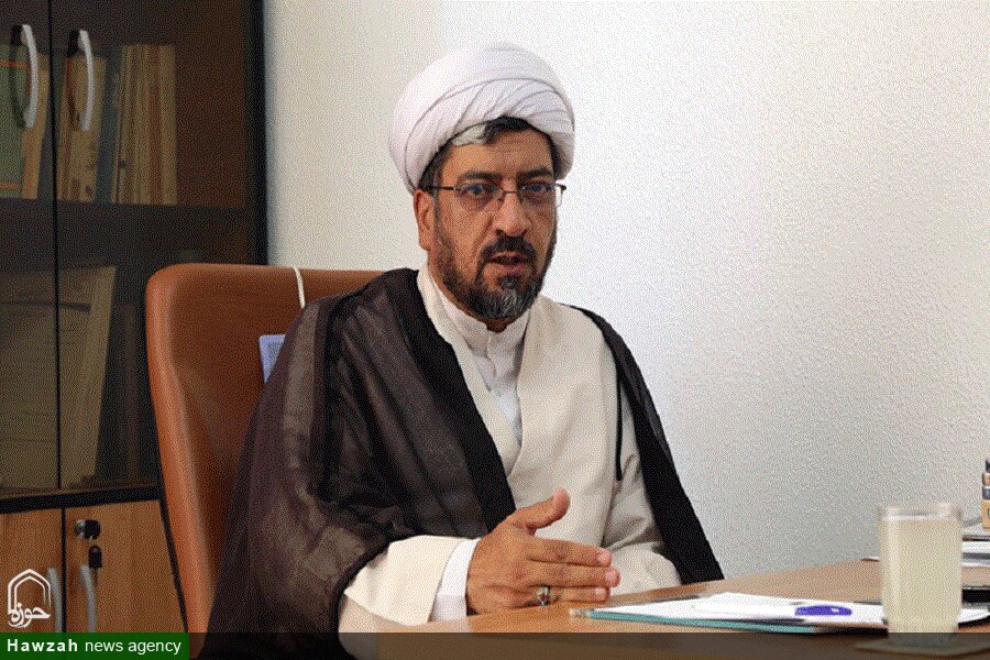 مرحبا بر امیر سرلشکر امیر حاتمی، مجری احکام «کافر حربی»