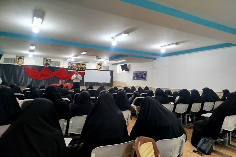 برگزاری چهارمین کارگاه تخصصی «درمان تلفیقی  پذیرش و تعهد و درمان یکپارچه اسلامی» در میبد
