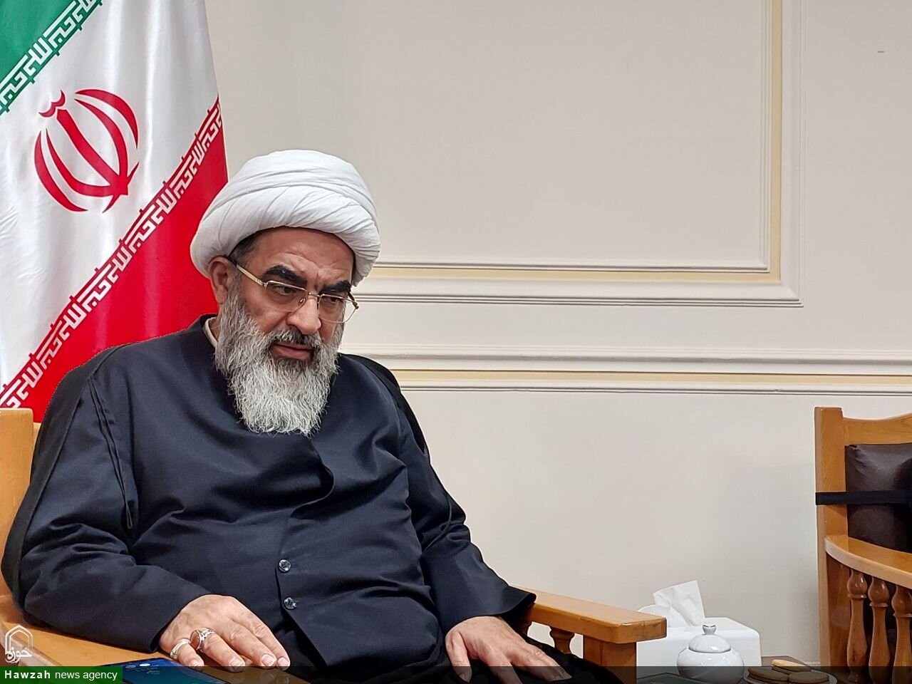 «مقاصد الشریعه» از مباحث ضروری حوزه‌های علمیه است/ استاد باید طلبه را در مسیر فهم و استدلال هدایت کند