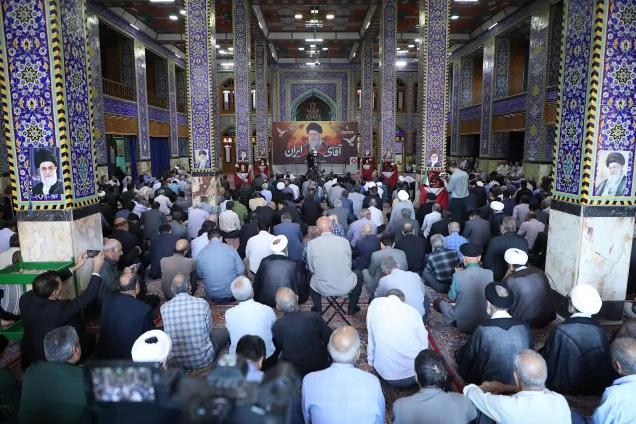 تصاویر/ بزرگداشت اربعین بدرقه امام شهید در یزد