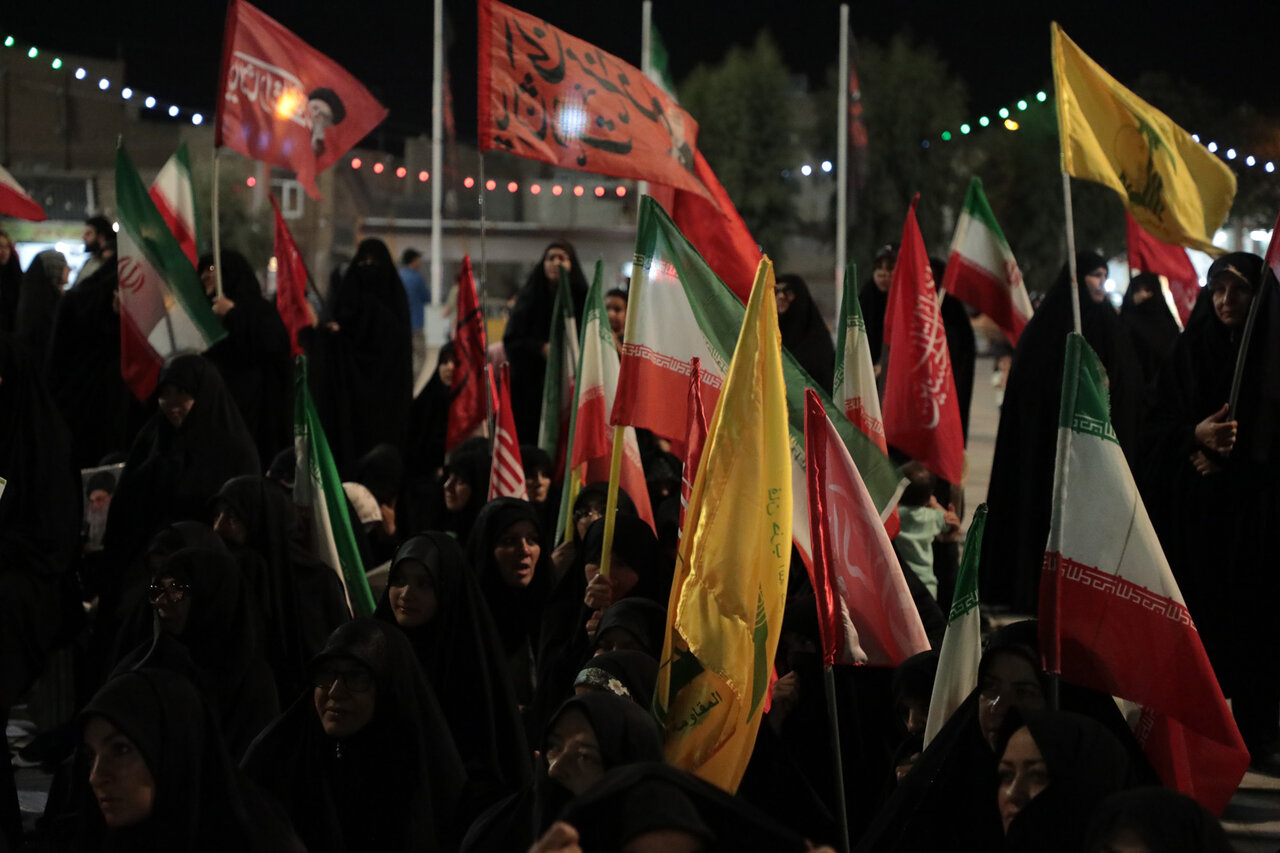 بزرگداشت چهلمین روز تدفین امام شهید آیت‌الله خامنه‌ای در حرم حضرت موسی مبرقع(ع)قم