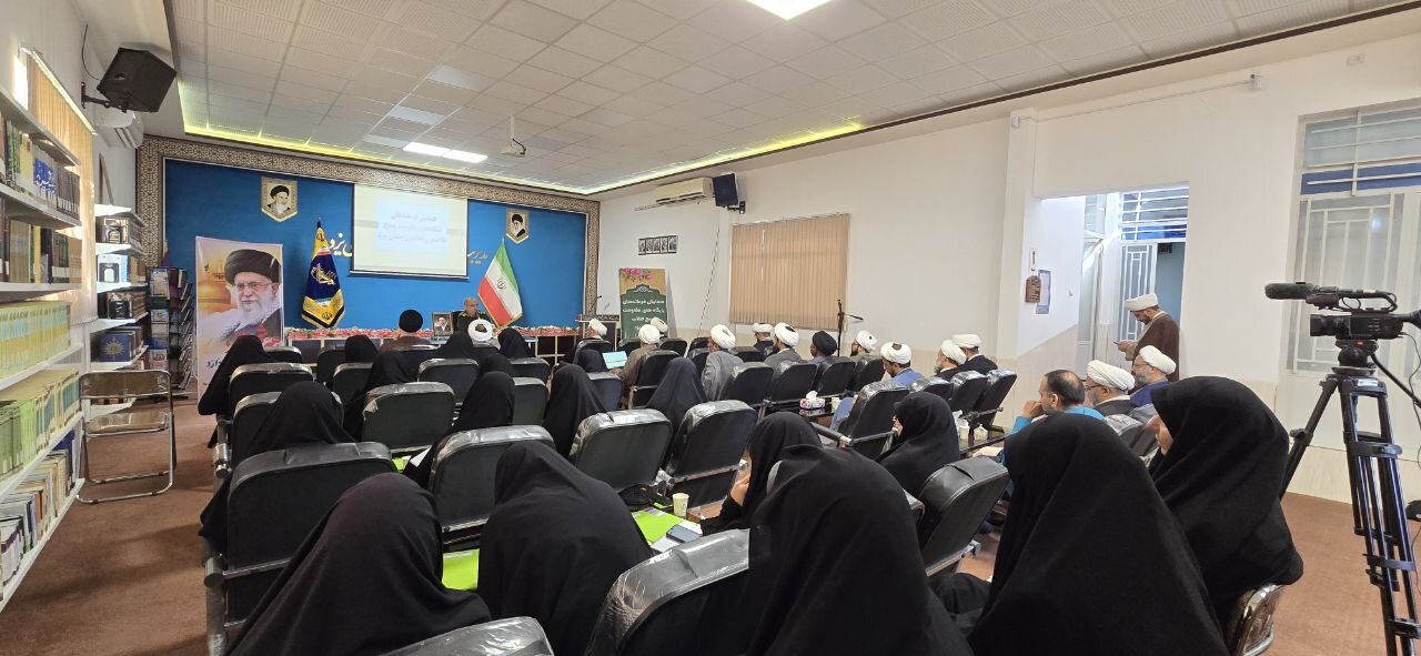 همایش فرماندهان پایگاه‌های مقاومت بسیج طلاب استان یزد