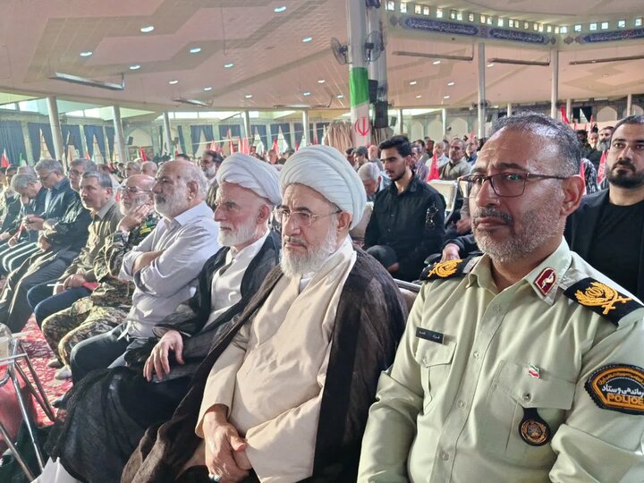 تصاویر/مراسم گرامیداشت اربعین رهبر شهید امام سید علی خامنه‌ای در اراک