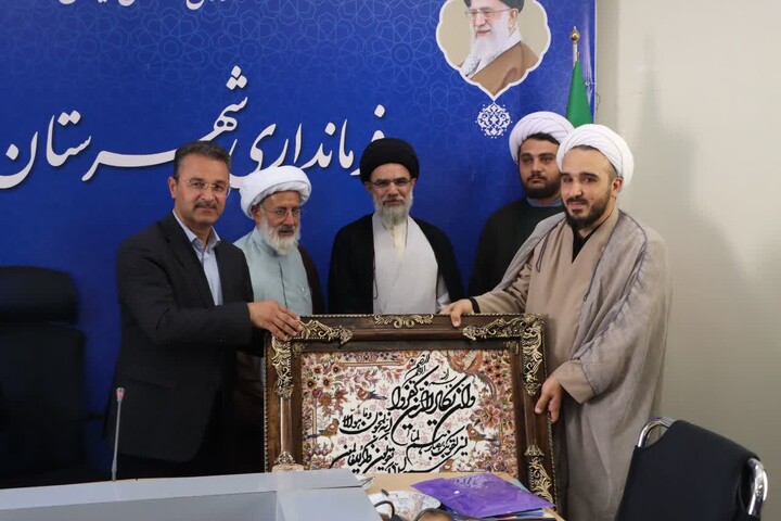 تصاویر / جلسه معارفه رئیس جدید تبلیغات اسلامی شهرستان جلفا