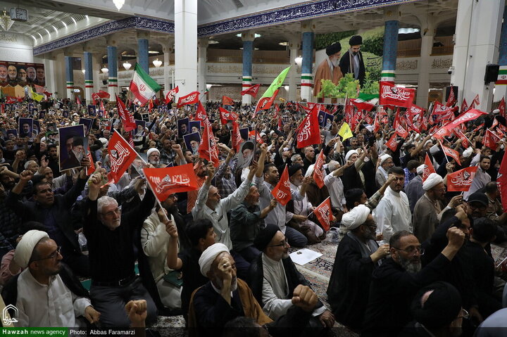 Photos/Le deuil d’une nation : La douleur sacrée de l’absence de l’Imam Martyr