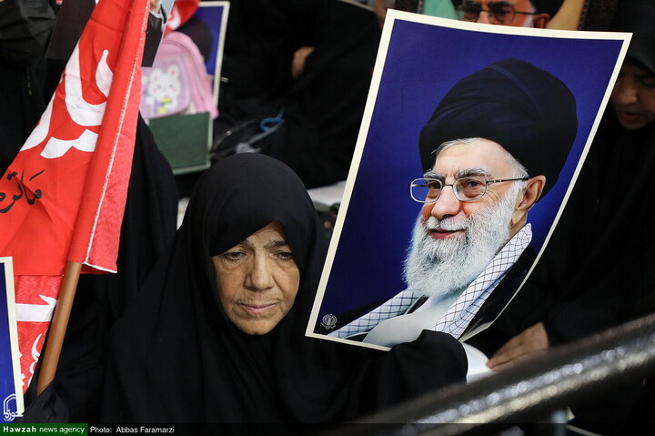 Photos/Le deuil d’une nation : La douleur sacrée de l’absence de l’Imam Martyr