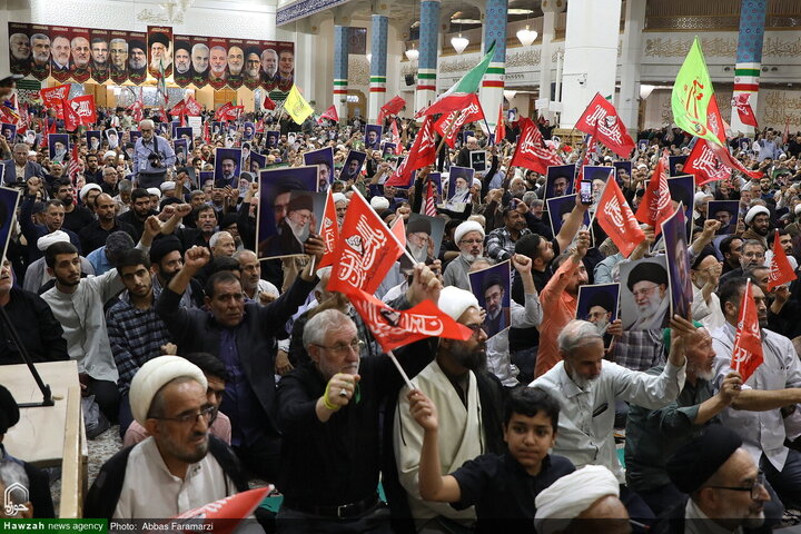 Photos/Le deuil d’une nation : La douleur sacrée de l’absence de l’Imam Martyr