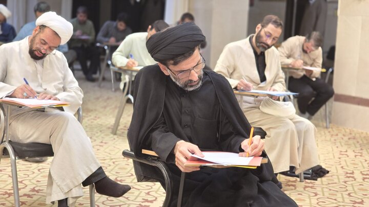 آزمون سطح 4 مرکز تخصصی شیعه شناسی برگزار شد