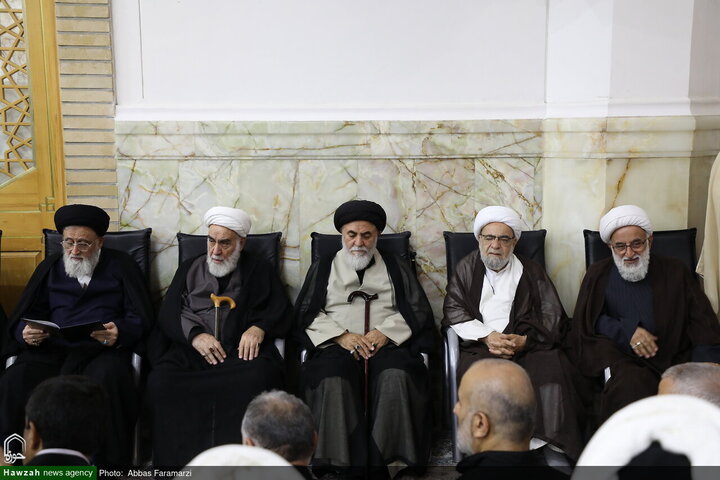 مراسم أربعينية تشييع قائد الثورة الشهيد آية الله العظمى الخامنئي في مرقد السيدة فاطمة المعصومة (عليها السلام)