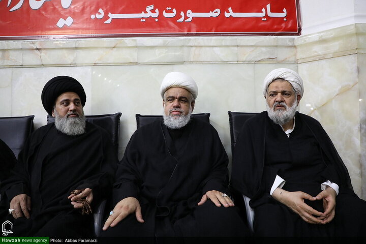 مراسم أربعينية تشييع قائد الثورة الشهيد آية الله العظمى الخامنئي في مرقد السيدة فاطمة المعصومة (عليها السلام)