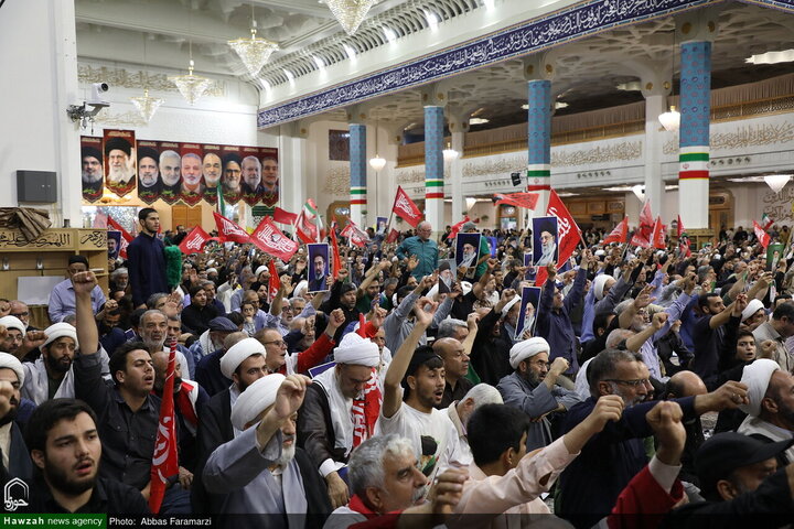 مراسم أربعينية تشييع قائد الثورة الشهيد آية الله العظمى الخامنئي في مرقد السيدة فاطمة المعصومة (عليها السلام)