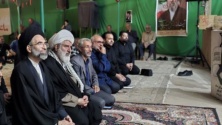 تصاویر/ مراسم چهلم رهبر شهید انقلاب آیت‌الله‌العظمی خامنه‌ای در حسین‌آبادکویر