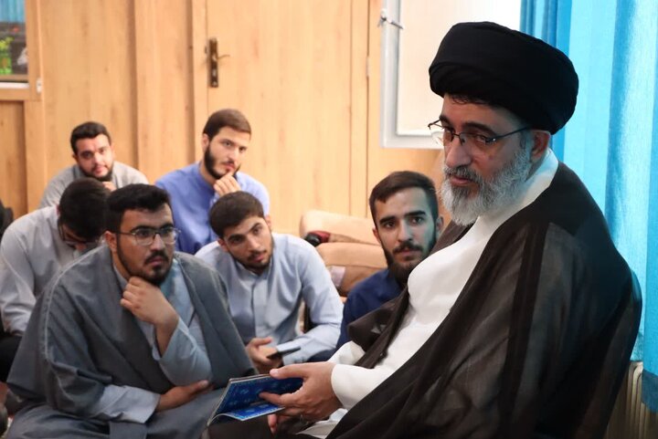 تصاویر/ فعالیت‌های طلاب در دوره اختبار و تثبیت مدرسه علمیه آیت‌الله مجتهدی