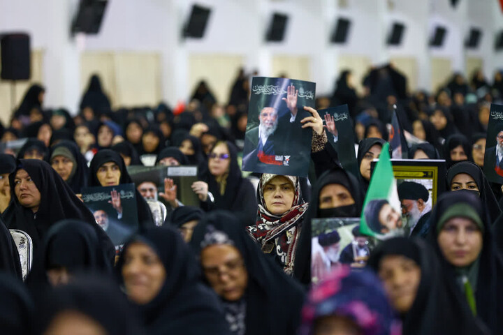 تصاویر / آیین گرامیداشت چهلمین روز خاکسپاری رهبرشهید انقلاب در تبریز