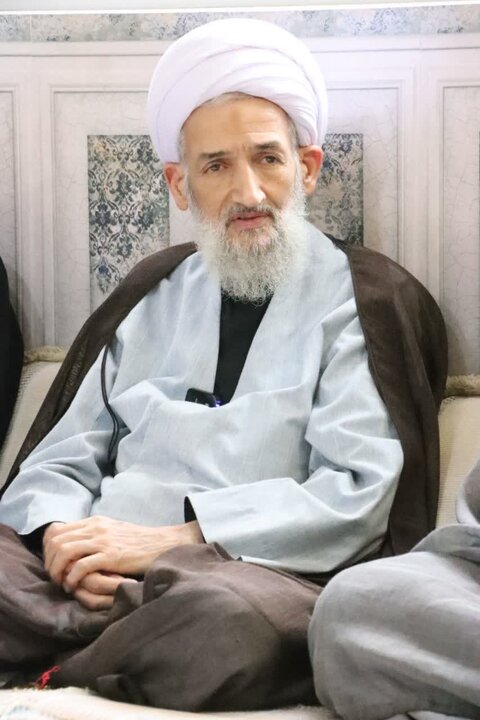 تصاویر/ جلسه جامعه روحانیت بخش دودانگه ساری با حضور نماینده ولی فقیه در مازندران
