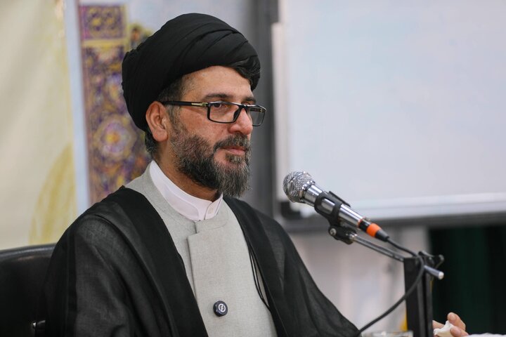 تصاویر روز اول کارگاه آموزشی فن قصه گویی