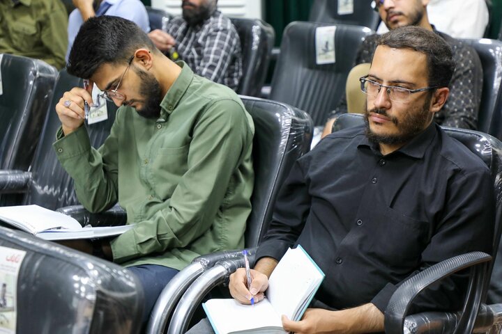 تصاویر روز اول کارگاه آموزشی فن قصه گویی