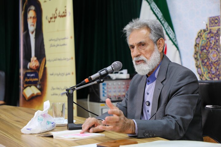 تصاویر روز اول کارگاه آموزشی فن قصه گویی