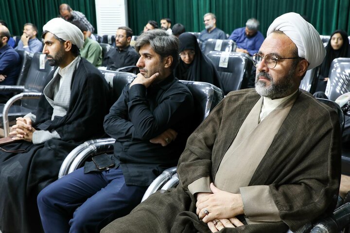 تصاویر روز اول کارگاه آموزشی فن قصه گویی