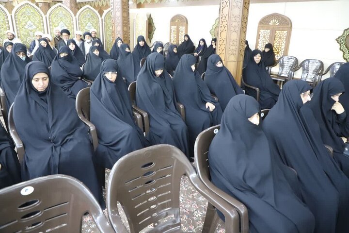 تصاویر/ نشست علما و روحانیون زاهدان با نماینده ولی‌فقیه در سیستان و بلوچستان به مناسبت چهلمین روز تدفین رهبر شهید انقلاب اسلامی