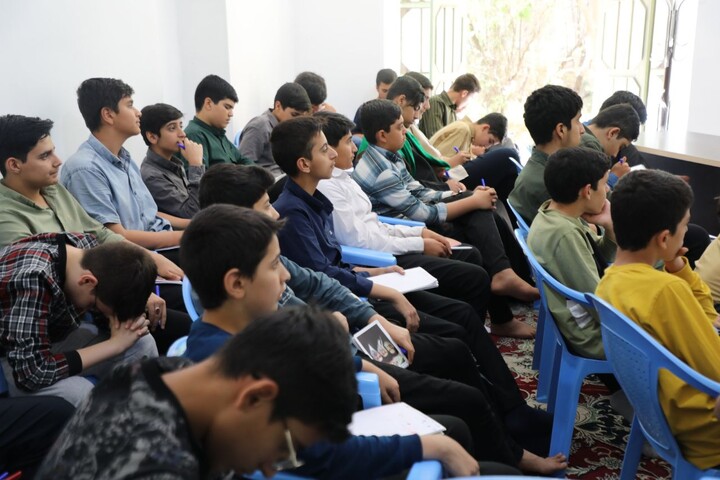 بسته تصویری از آخرین روز میثاق طلبگی ١۴٠۵ حوزه علمیه استان یزد