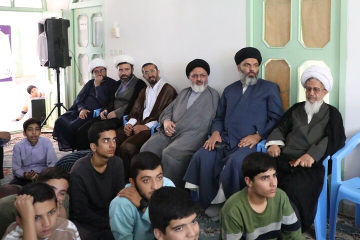 بسته تصویری از آخرین روز میثاق طلبگی ١۴٠۵ حوزه علمیه استان یزد