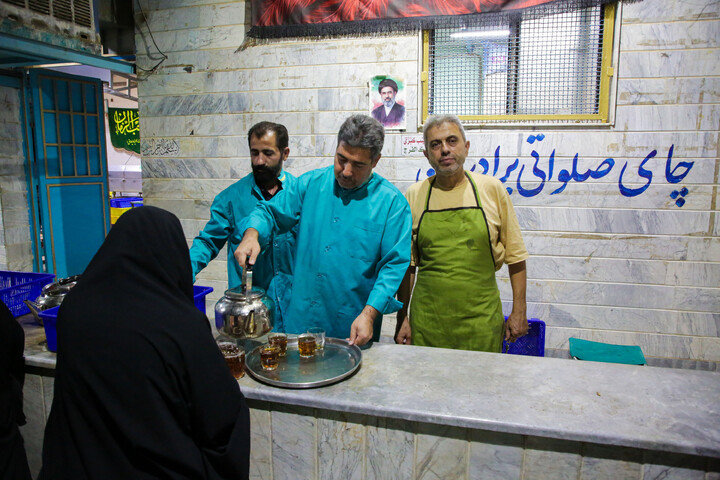 تصاویر/ حال و هوای مسجد مقدس جمکران در شب شهادت امام حسن عسکری (ع)
