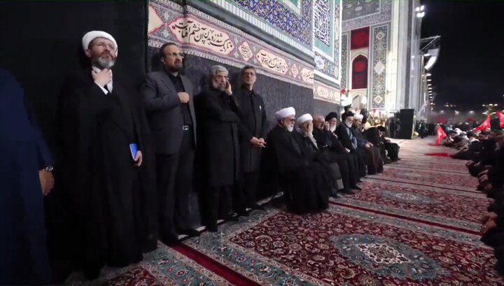 تصاویر/ مراسم اربعین خاکسپاری رهبرشهید در حرم مطهر رضوی
