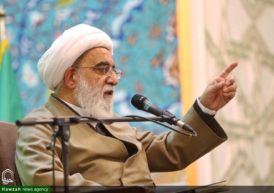 رهبر شهید انقلاب، فقه را مبنای اداره همه ساحت‌های جامعه می‌دانست
