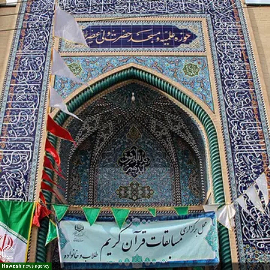 تمرکز ما بر تربیت طلبه با دو بالِ علم و تقوا است