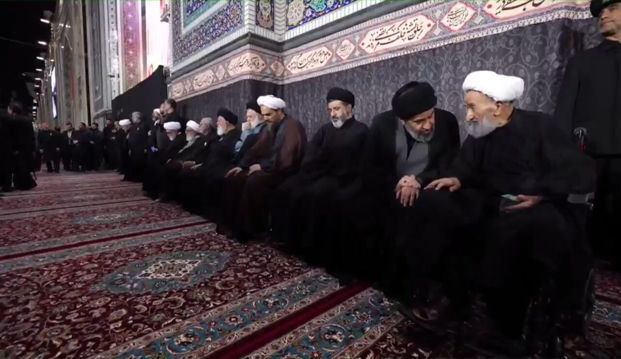 تصاویر/ مراسم اربعین خاکسپاری رهبرشهید در حرم مطهر رضوی