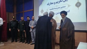 حجت الاسلام سلیمی مدیر مدرسه علمیه امیرالمؤمنین علی(ع) فامنین شد+تصاویر