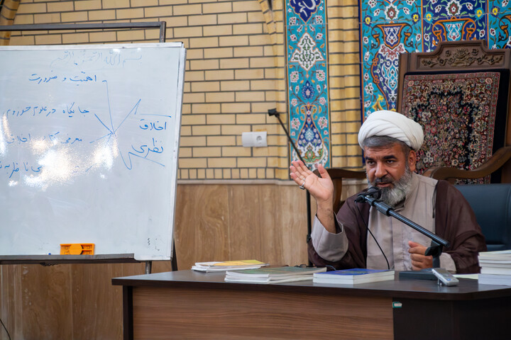 تصاویر/ آخرین روز دوره دانش افزایی اساتید حوزه علمیه استان کرمان