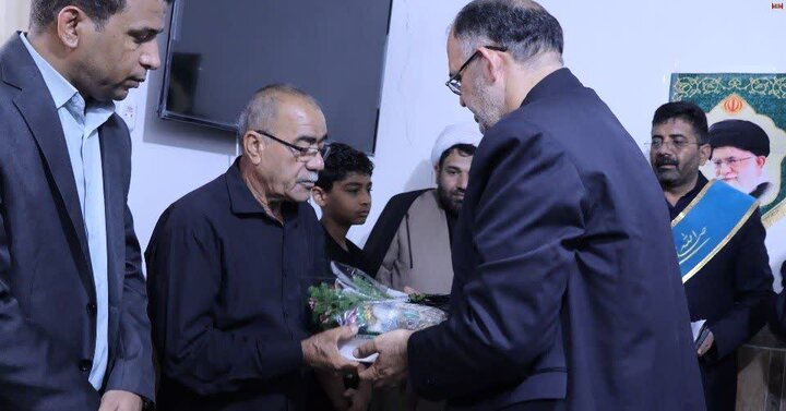 تصاویر/حضور خادمان مسجد جمکران در جزیزه قشم