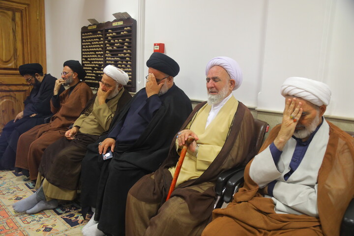 تصاویر/ مراسم عزاداری شهادت امام حسن عسکری (ع) در دفتر آیت الله العظمی جوادی آملی