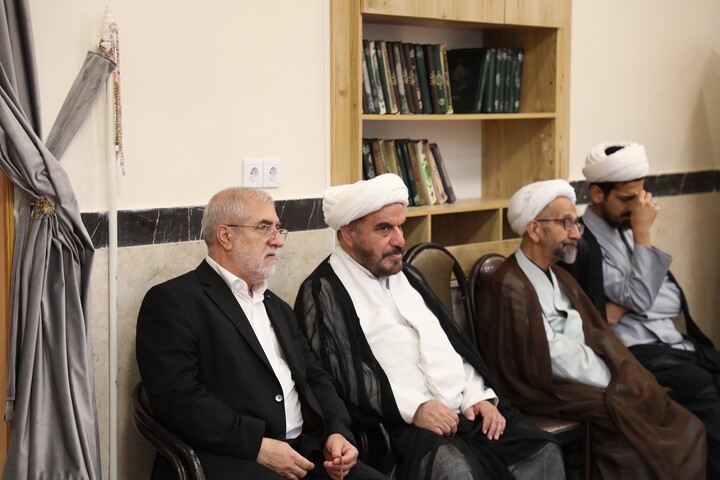تصاویر/ مراسم عزاداری شهادت امام حسن عسکری (ع) در بیوت مراجع