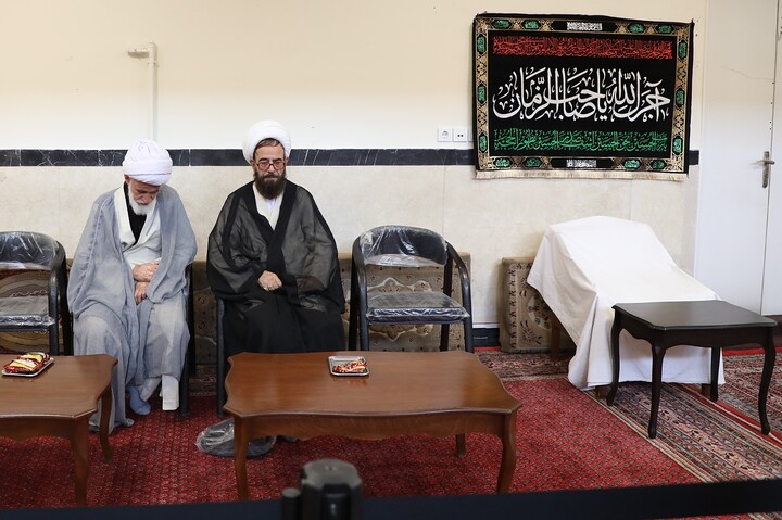 تصاویر/ مراسم عزاداری شهادت امام حسن عسکری (ع) در بیوت مراجع